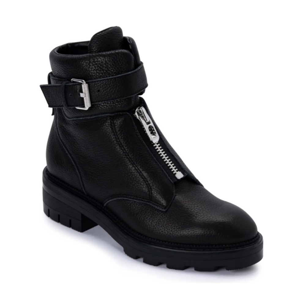 New Dolce Vita Lurra Leather Boots